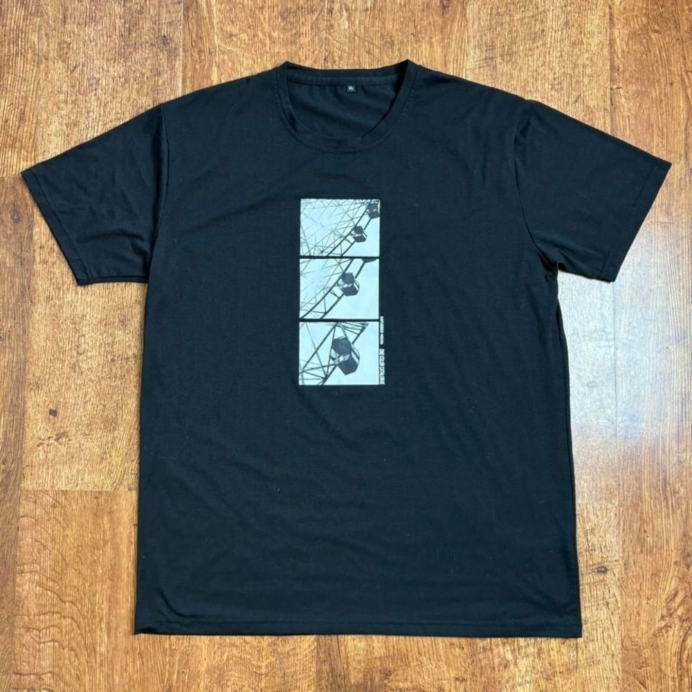 Black ferris wheel graphic t-shirt